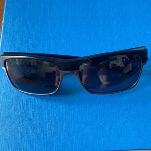 Oakley two face sunglasses *need lenses changed